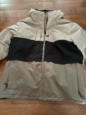 New with tags Tec-One Explorer Mens Snow Ski Jacket Colorblock